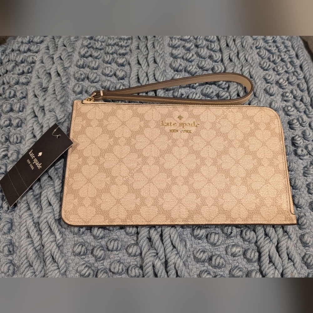 Kate Spade Floral Patterned Beige Wristlet NWT